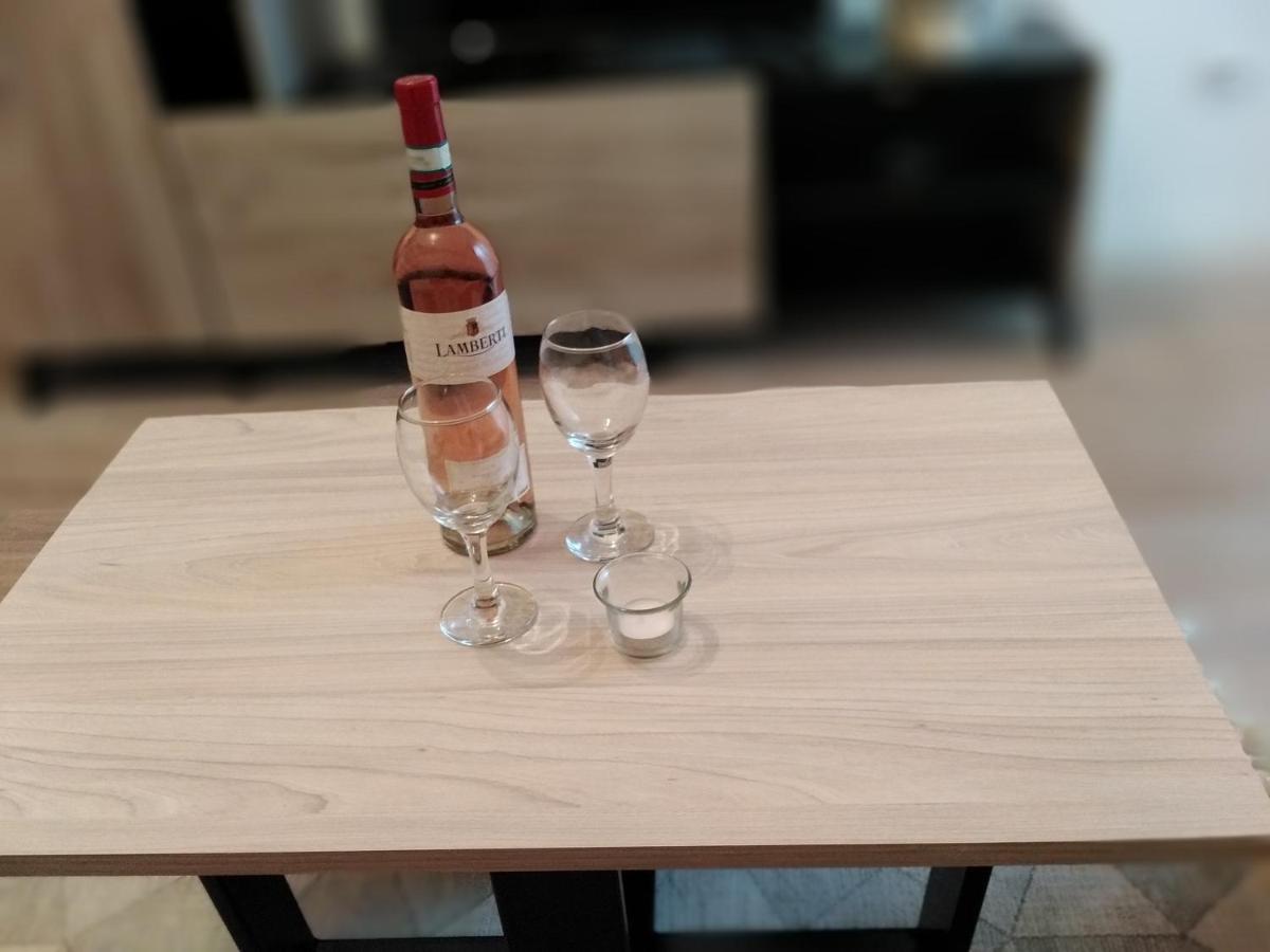 Apartman Tia Vrnjacka Banja Vrnjačka Banja Exterior foto